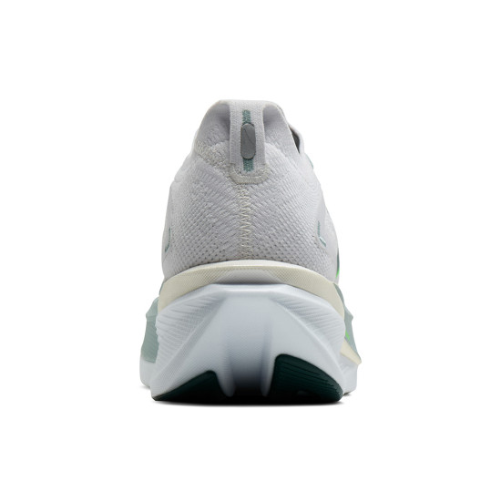 Brooks Hyperion Max 3